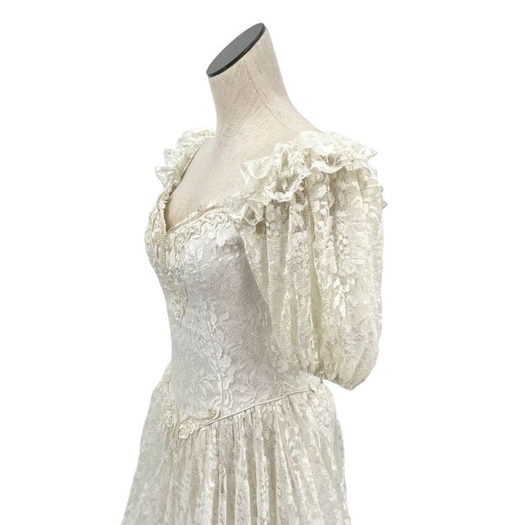 1980's Union Made Princess Ball Gown White Lace Puff Sleeve Beaded Dress - Picture 7 of 14